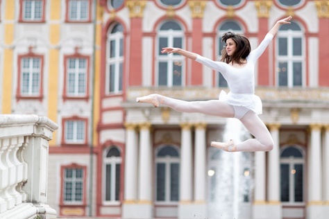 Ballettsprung, Spitzenschuhe, Schloss Bruchsal